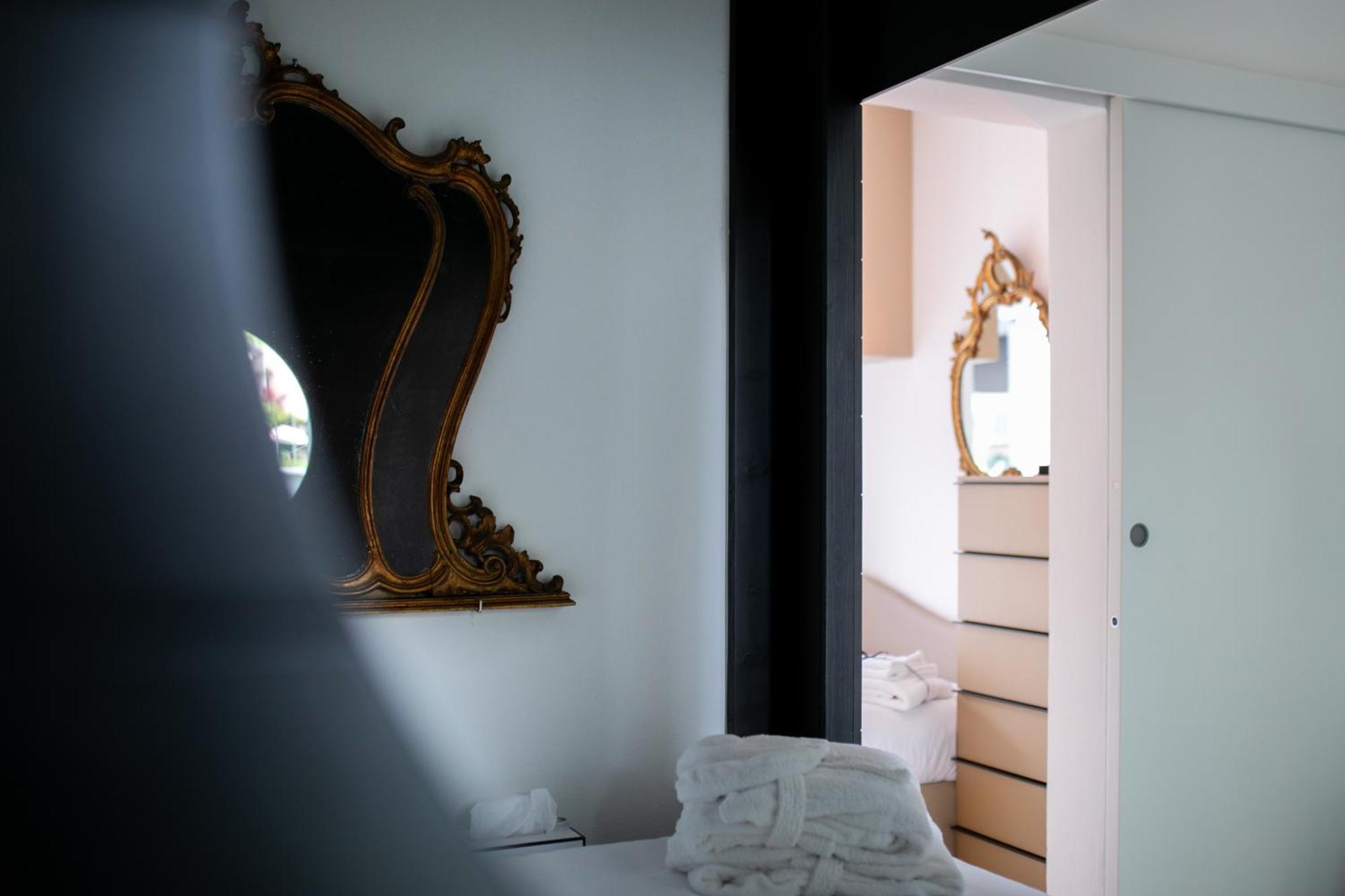Villa Monti Suites&Aparts Cesenatico Eksteriør billede