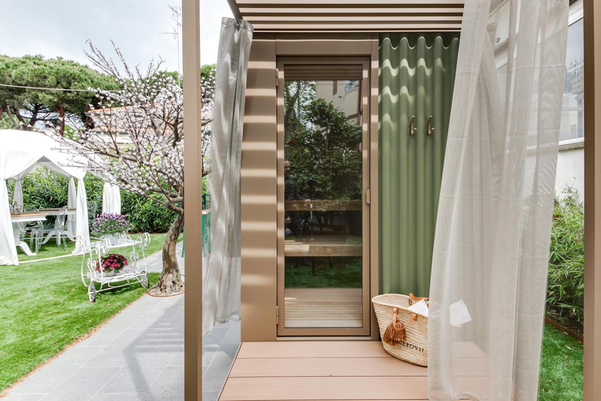 Villa Monti Suites&Aparts Cesenatico Eksteriør billede