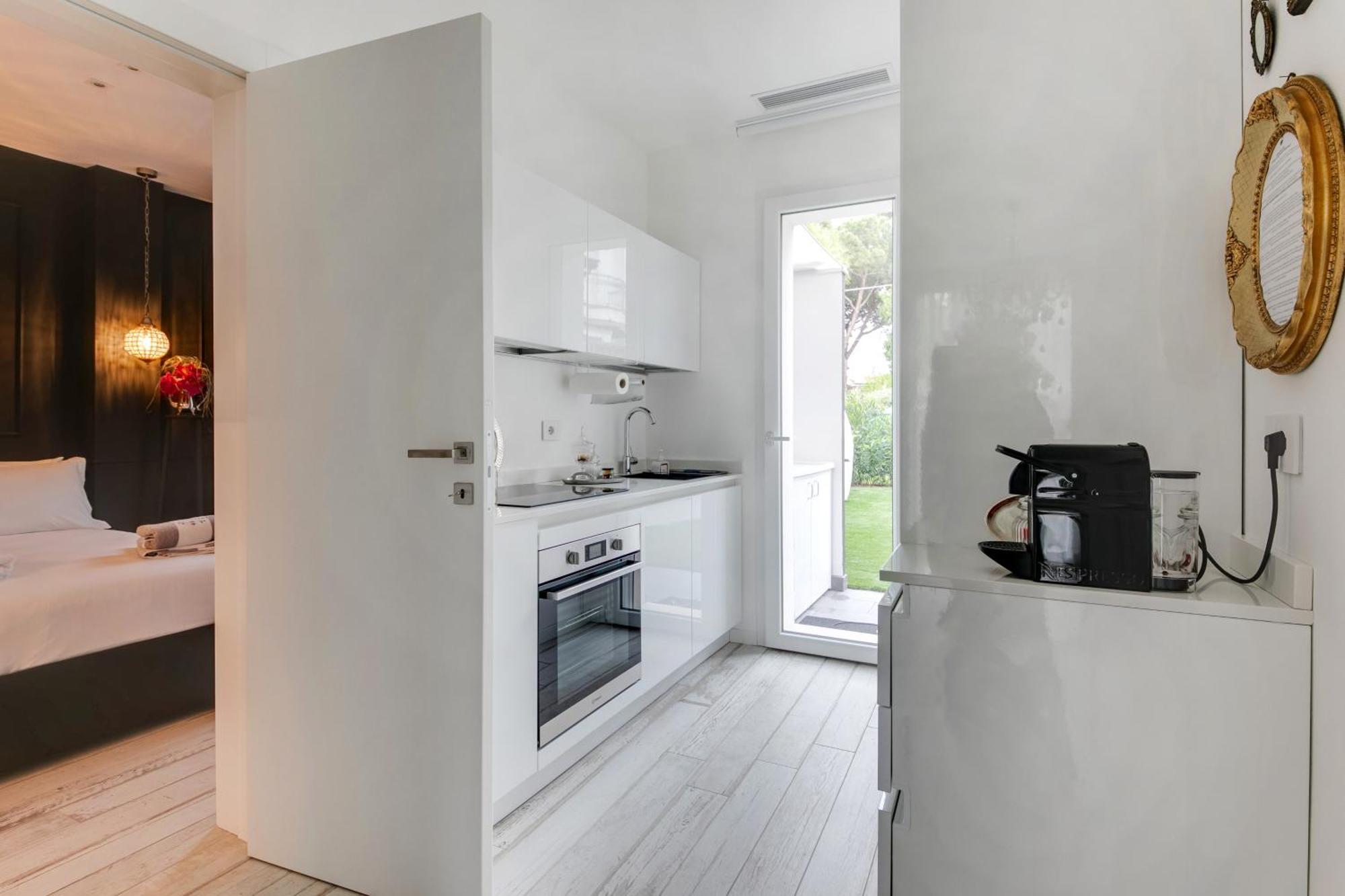 Villa Monti Suites&Aparts Cesenatico Eksteriør billede