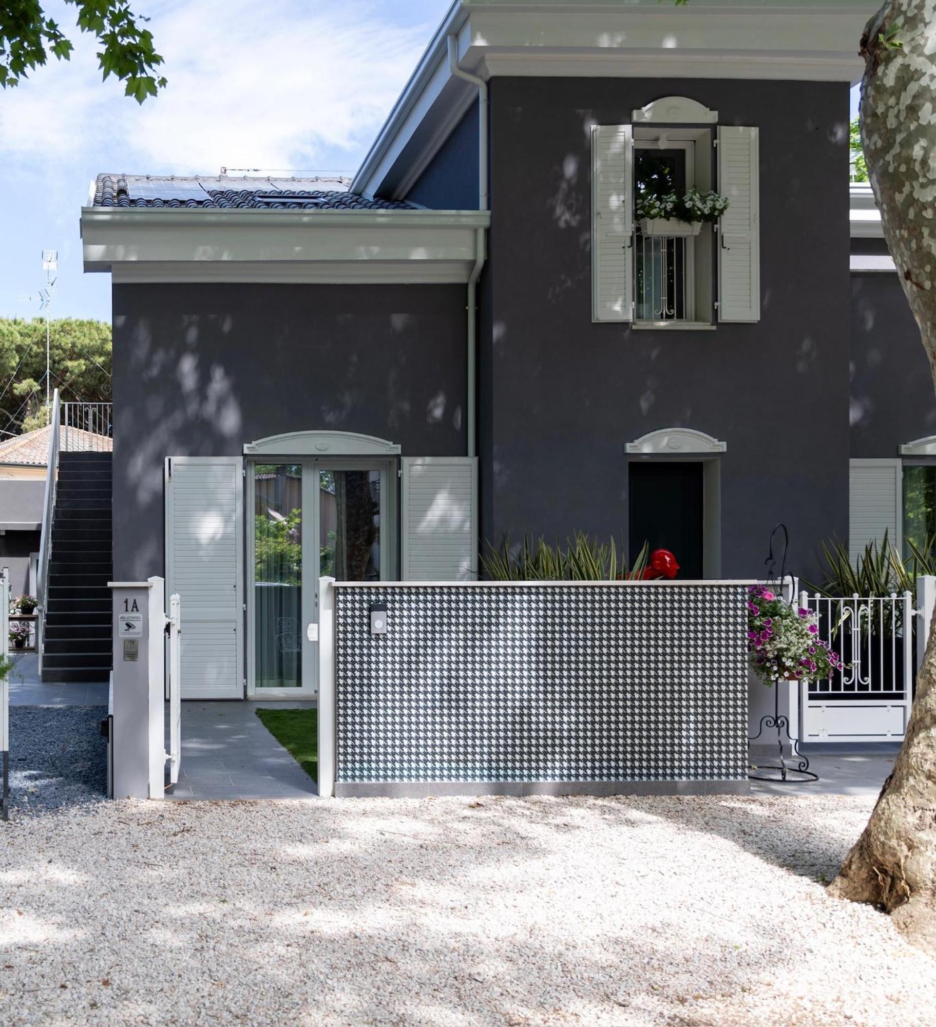 Villa Monti Suites&Aparts Cesenatico Eksteriør billede